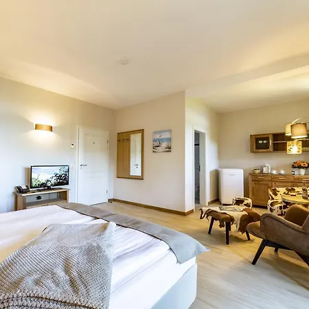 Halliger Hotel Goehren (Ruegen)